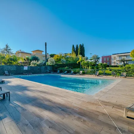 Superbe 2 Pieces - Piscine Et Garage 니스