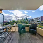 Superbe 2 Pieces - Piscine Et Garage *